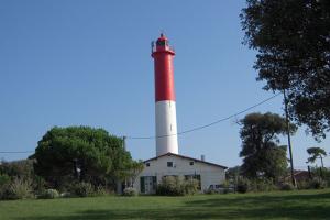 Le phare de Terre-Nègre à Saint-Palais-sur-Mer